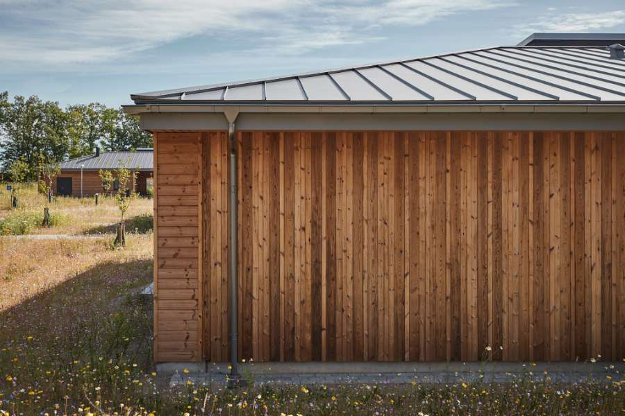 Homes and facilities for autistic residents, clad in wood and steel profiles, and surrounded by forest, AutismeCenter Skive, Jægervej 16, 7800 Skive